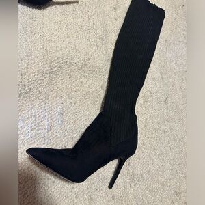 Black Thigh high boots 😍